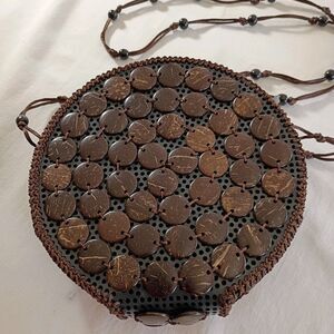 cute Vintage Handicraft Coconut Shell Round Beaded Sling Crossbody Bag (Brown)
